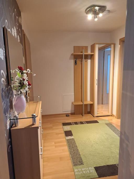 Schoene 2 Zimmer Wohnung Fürth Екстериор снимка